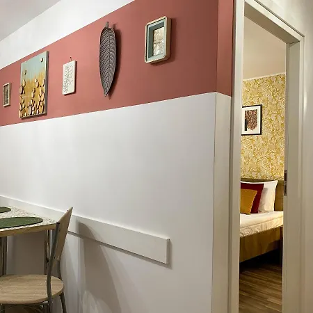 Апартаменти Autumn Bliss *