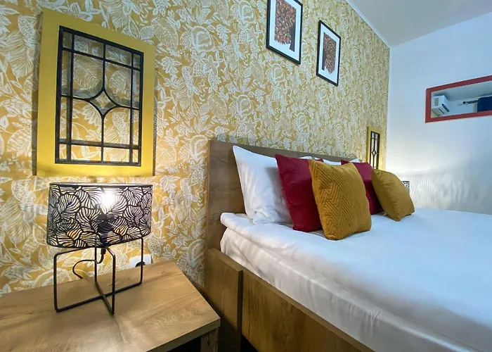 Apartment Autumn Bliss