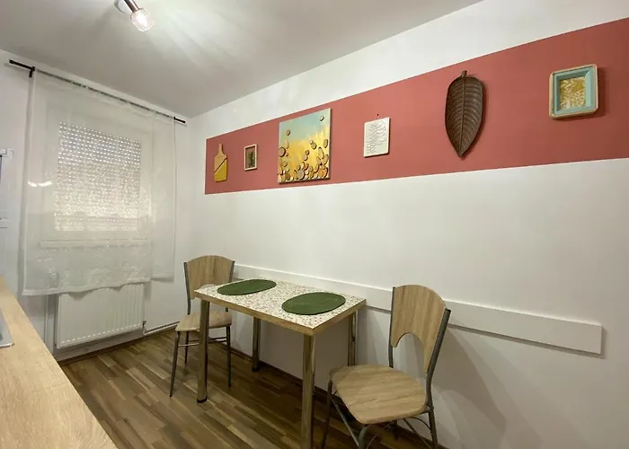 Autumn Bliss Apartment *